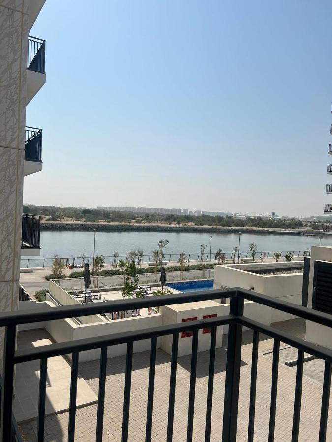 Next To Yas Island'S Gems - Canal+Pool View Apartment Abu Dhabi Ngoại thất bức ảnh